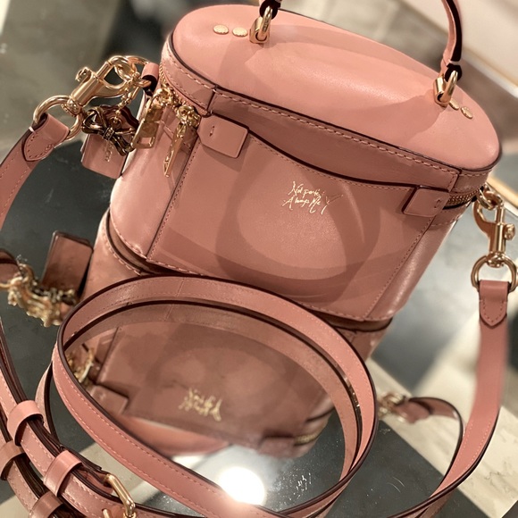 [SOLD] Coach x Selena Gomez Handbag - Picture 3 of 5